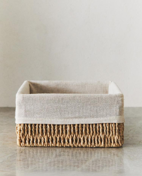 ZARA HOME КВАДРАТНАЯ КОРЗИНА С ТЕКСТИЛЬНОЙ ПОДКЛАДКОЙ, СВЕТЛО-БЕЖЕВЫЙ
