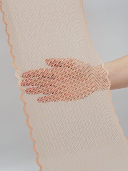 Эластичное кружево насыщенный персик крупная ячейка ширина 22 см