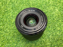 Sony 28-70mm 3.5-5.6 OSS