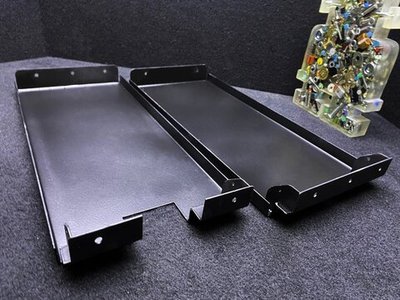 Комплект усиления боковых стенок платежного отсека Rocky Boxer