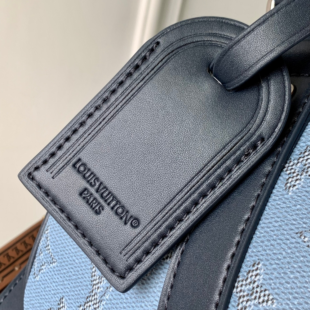 Louis Vuitton Keepall 25