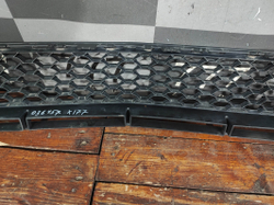 Решетка переднего бампера Mercedes A (W177) 18-нв Б/У Оригинал A1778859100
