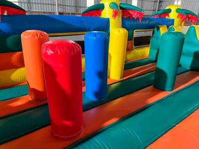 Коммерческий надувной батут "Змей Горыныч 3"  3 модуля 18*10*9 м