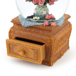 Натюрморт с розами