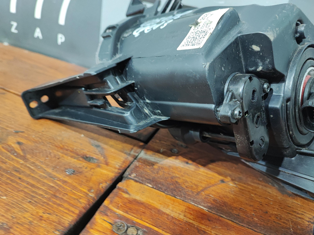 ПТФ передняя правая Kia Ceed 3 (CD) 18-22 Б/У Оригинал 92202J7000