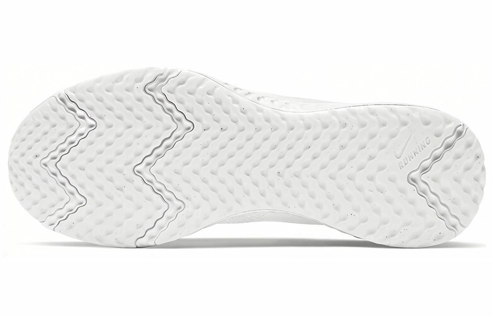 Кроссовки Nike Revolution 5