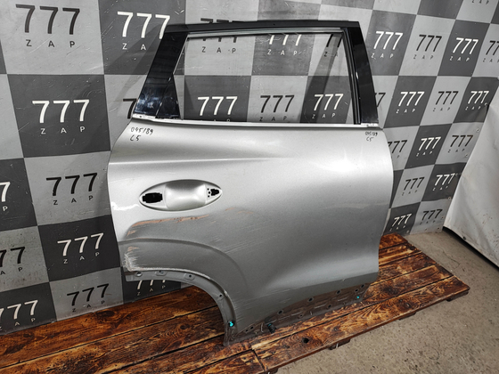 Дверь задняя правая Omoda C5 22-нв Б/У Оригинал 551001324AADYJ