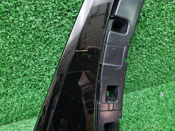 Накладка крыла передняя правая BMW X7 G07 (19-нв)