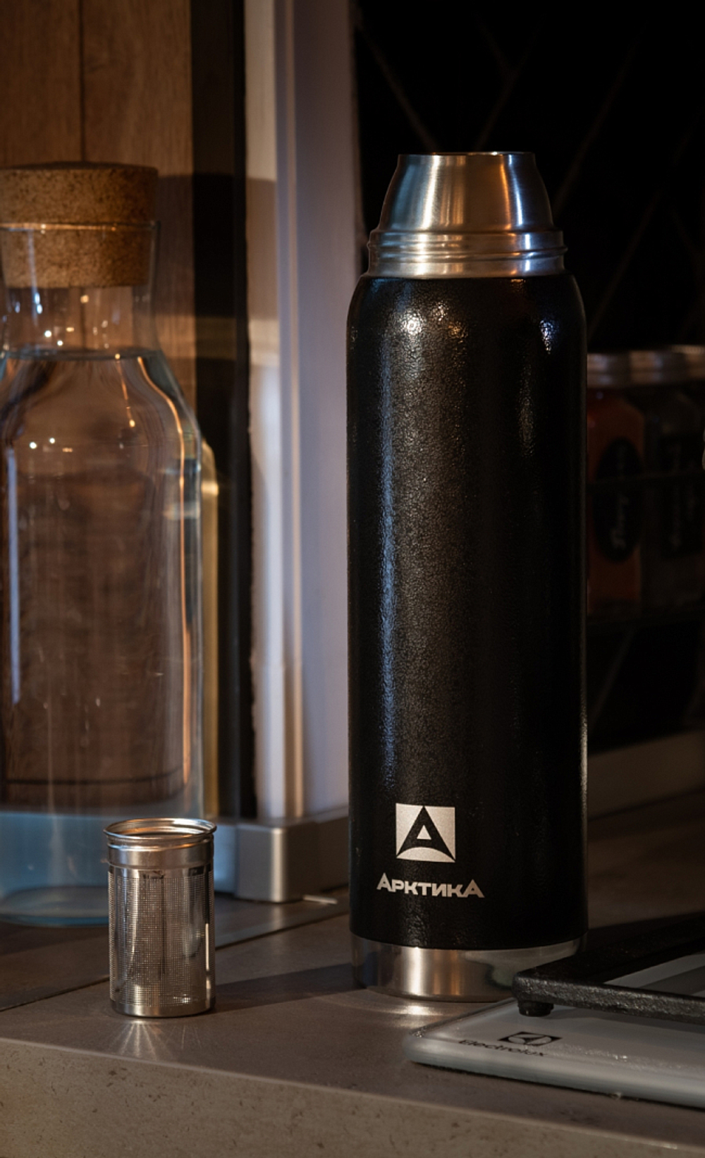 Арктика 900 мл с ситечком чёрный