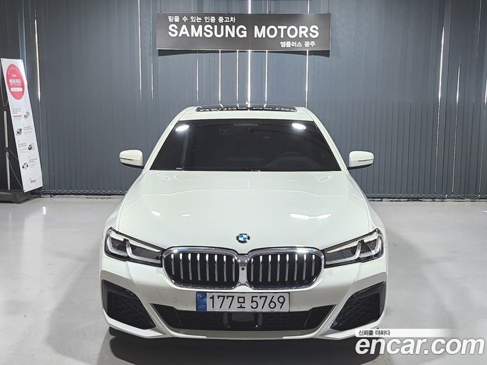 BMW 5 Series (G30) 523d M Sports (07.2023)
