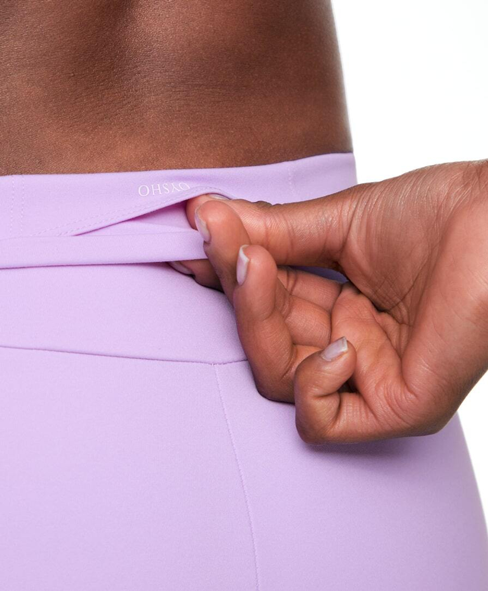 OYSHO Велосипедки Hot Pants Comfortlux с высокой посадкой длиной 10 см, светло-фиолетовый