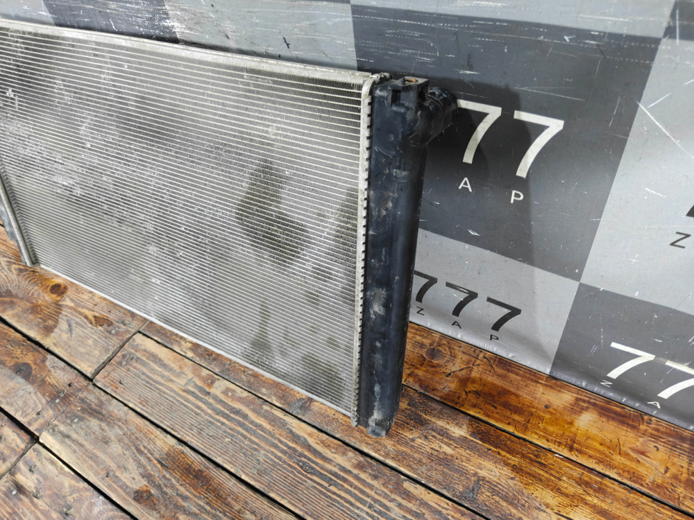 Радиатор двигателя Toyota RAV4 IV (XA40) 15-19 Б/У Оригинал 1640036080