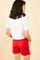 Qadın üçün kənarı xətli, qırmızı qısa şort 10081059