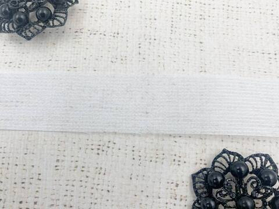 Нитепрошивная кромка клеевая по долевой, ш. 3 см, белый