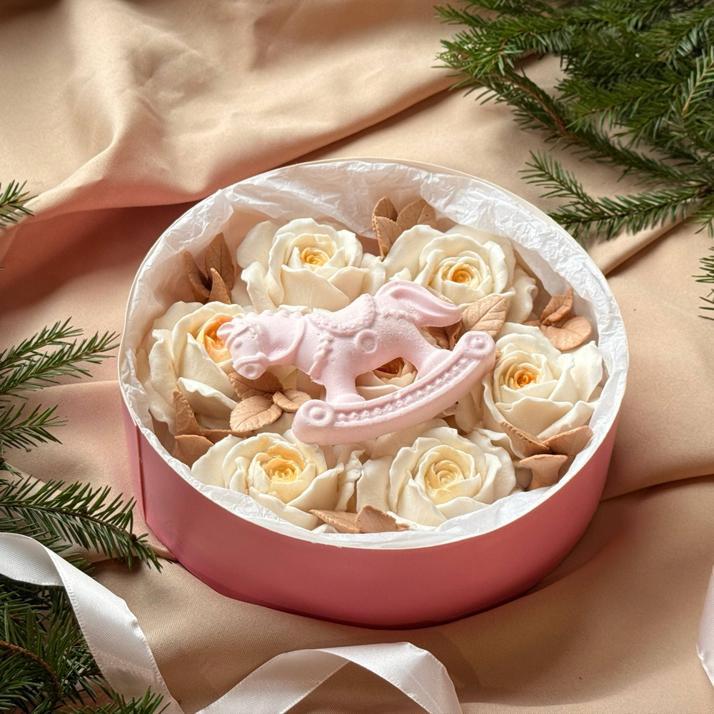 Розовое счастье: зефирные розы с символом 2026 года