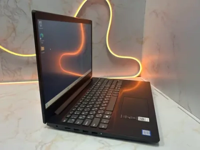 Ноутбук Lenovo S145-15IKB. Конфигурация: i3-8130U/8GB/256GB/Intel HD/Win11/HD