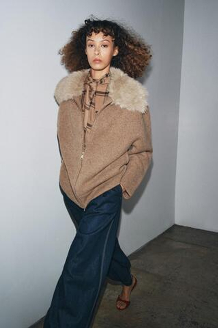 ZARA КУРТКА ИЗ 100% ШЕРСТИ С ЛАЦКАНАМИ С ЭФФЕКТОМ МЕХА, СВЕТЛО-КОРИЧНЕВЫЙ