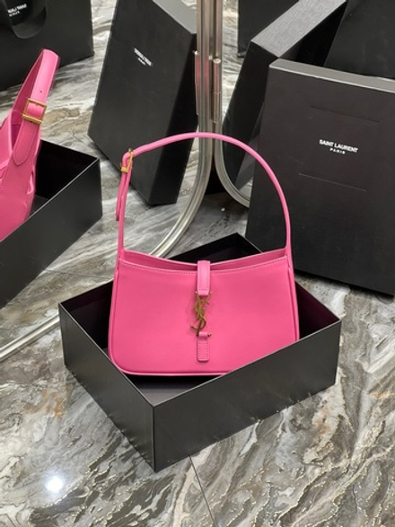 Saint Laurent Le 5 à 7 Hobo Bag