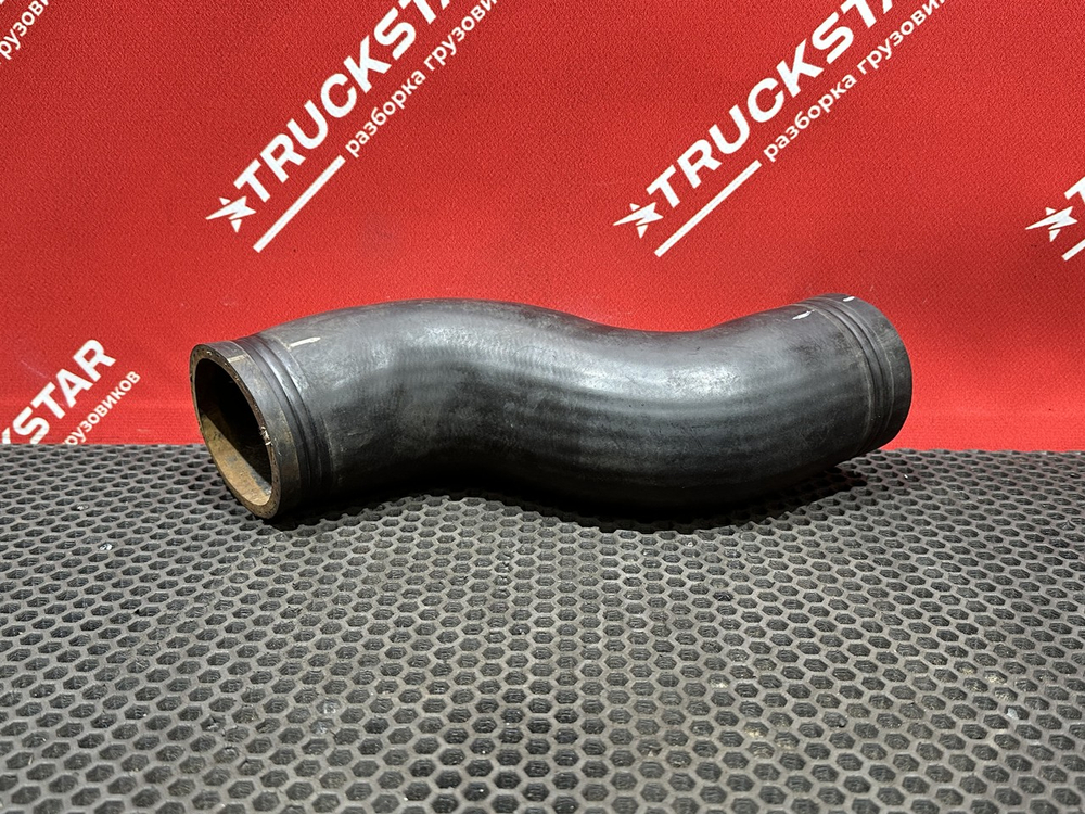 Патрубок радиатора 2023г.