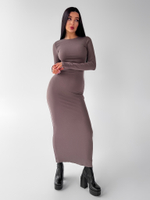 Платье Balnur 1950 длинное облегающее с прорезями для пальца на рукавах