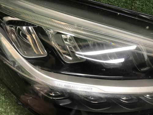 Битая Фара правая Mercedes C w205 (2018-2023) LED