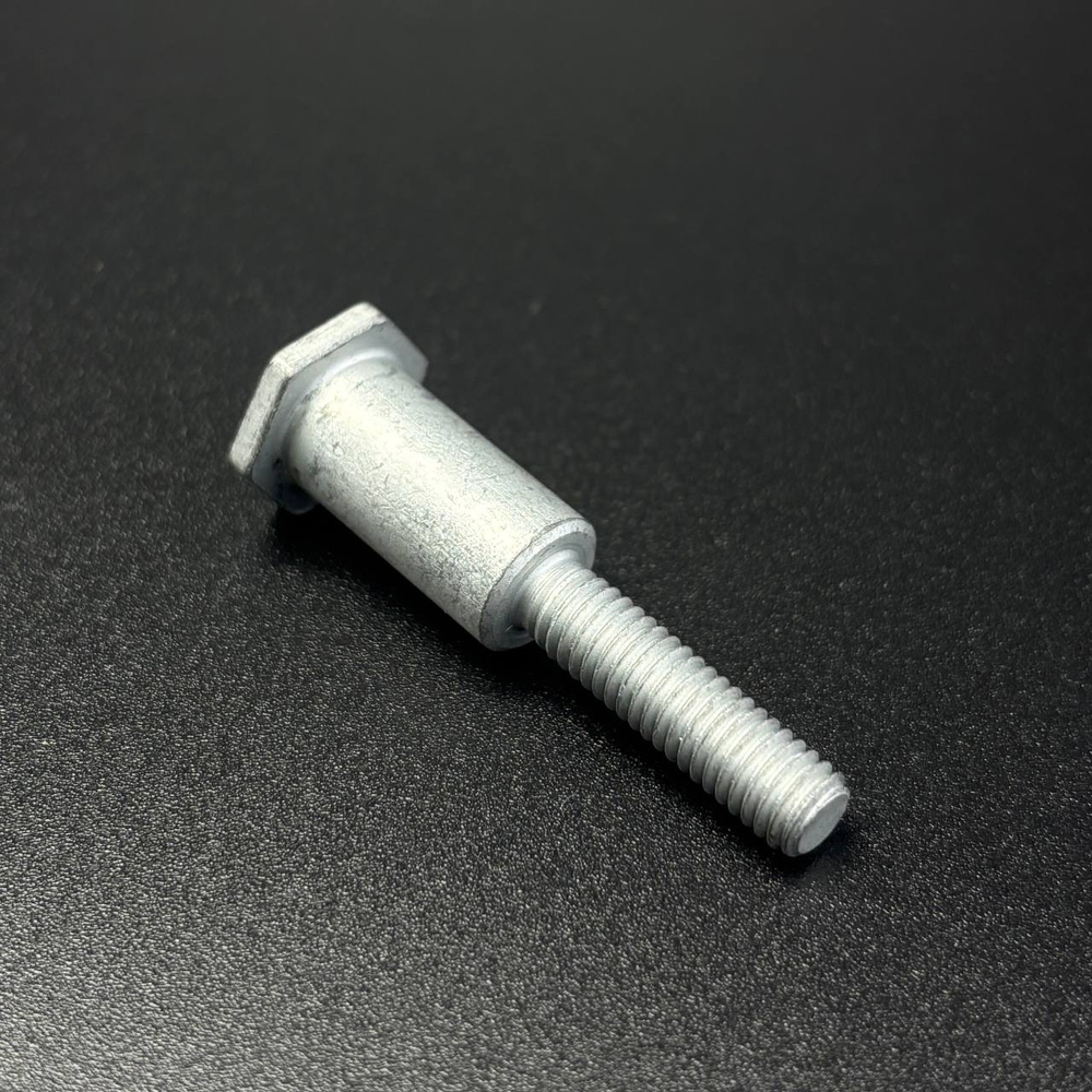 Болт подвески Yamaha 9,9-15 (Yamaha)