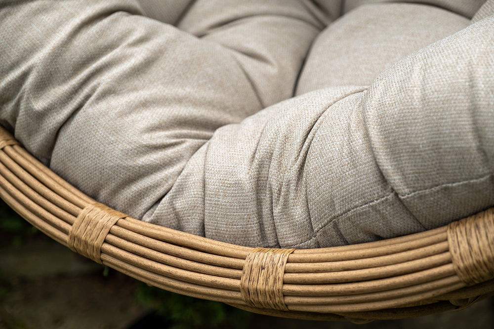 "Венеция" подвесное кресло-кокон из искусственного ротанга, цвет соломенный с бежевой подушкой