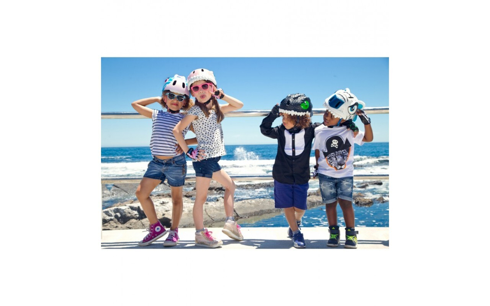 Шлем Pink Shark 2017 New (розовая акула) Crazy Safety