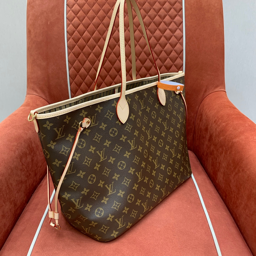 Louis Vuitton Neverfull Bandouliere Inside Out GM