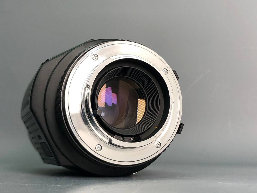 Vivitar 75-200 mm f/ 4.5 MC Auto Focus Zoom Minolta MD Окислен где батарейки