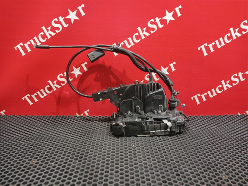 Замок двери левой 2023г.