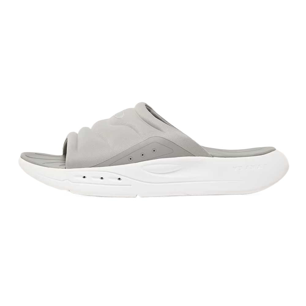 Oakley Studio Slide