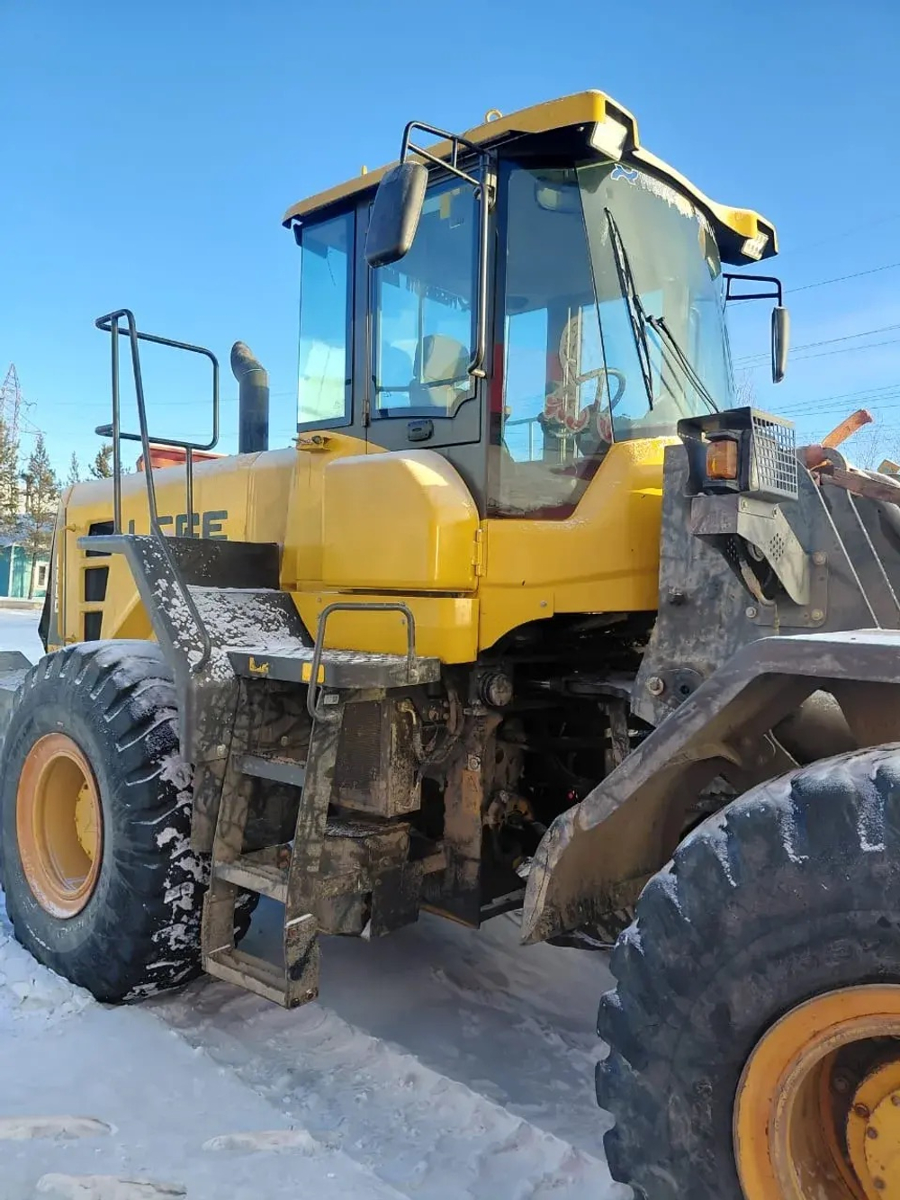 LGCE L956 Фронтальный погрузчик L956FH (Дизельный, 9,7 л, 220 л.с., АТ)