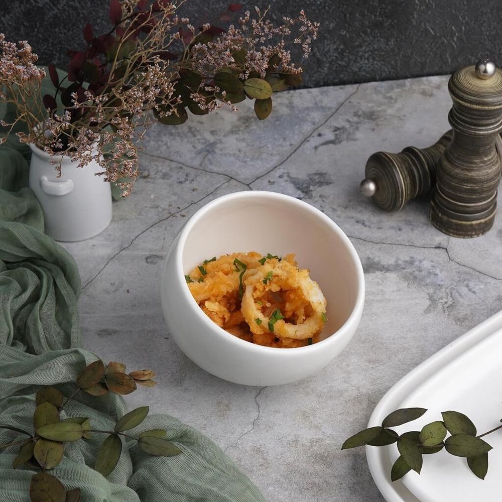 Салатник 350 мл d 12 см h10/6 см скошенный белый фарфор P.L. Proff Cuisine [4]