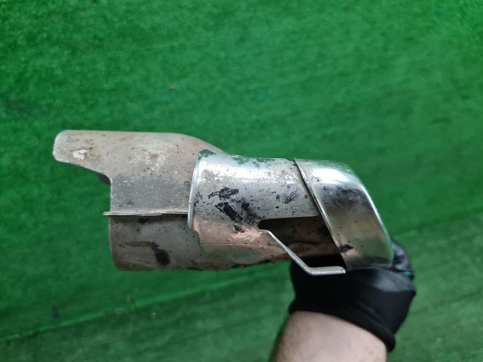 Насадка глушителя правая Mercedes C W205 14-18 AMG