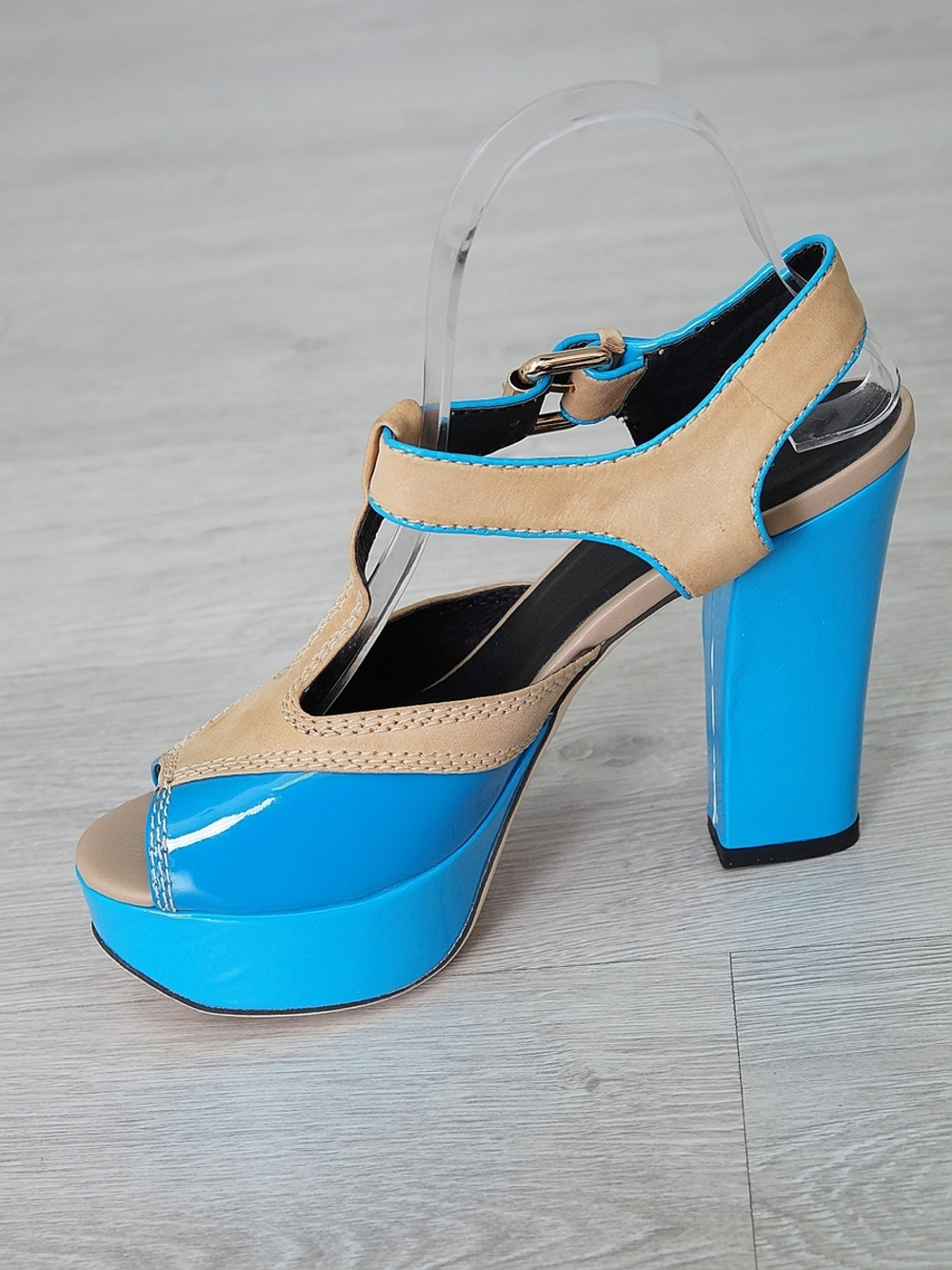 Босоножки женские LIBELLEN D398-D1C-1L