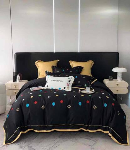 Комплект постельного белья Louis Vuitton
