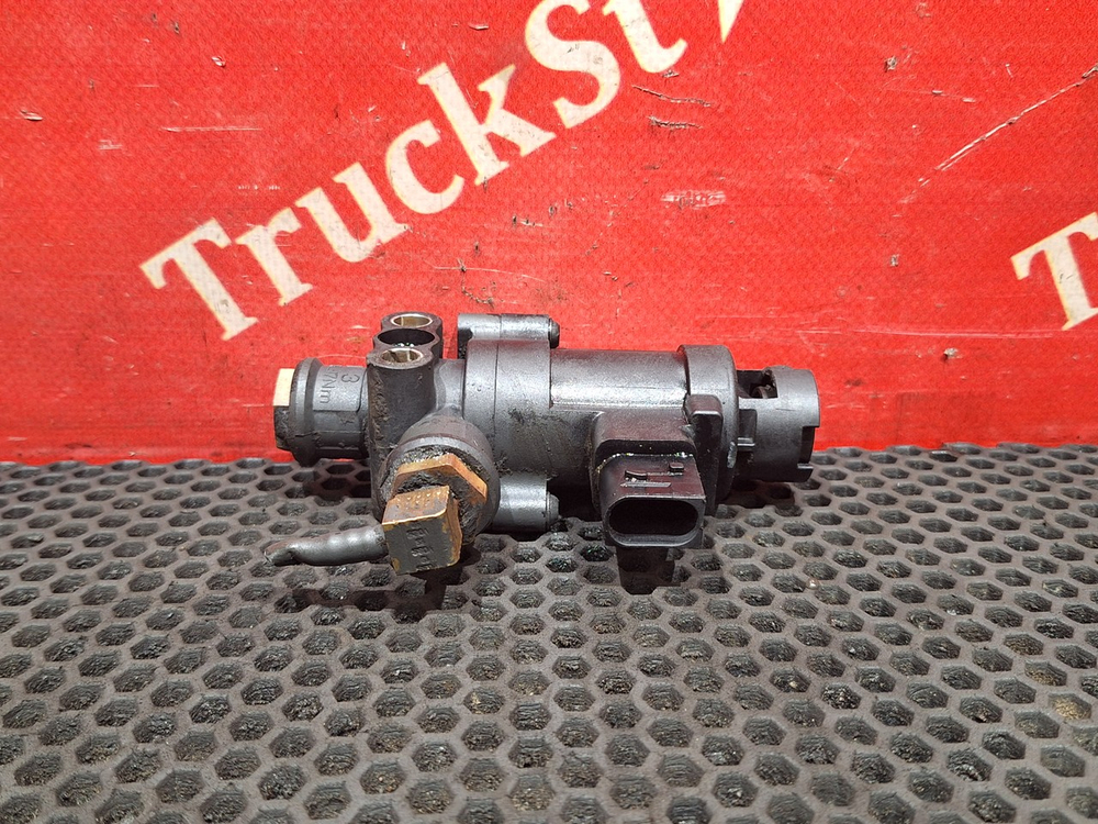 Клапан электромагнитный