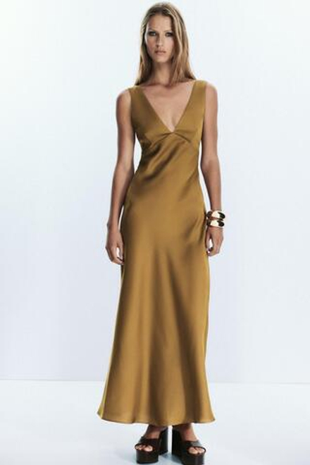 ZARA АТЛАСНОЕ ПЛАТЬЕ МИДИ, ЦВЕТ ОЛИВКОВОГО МАСЛА