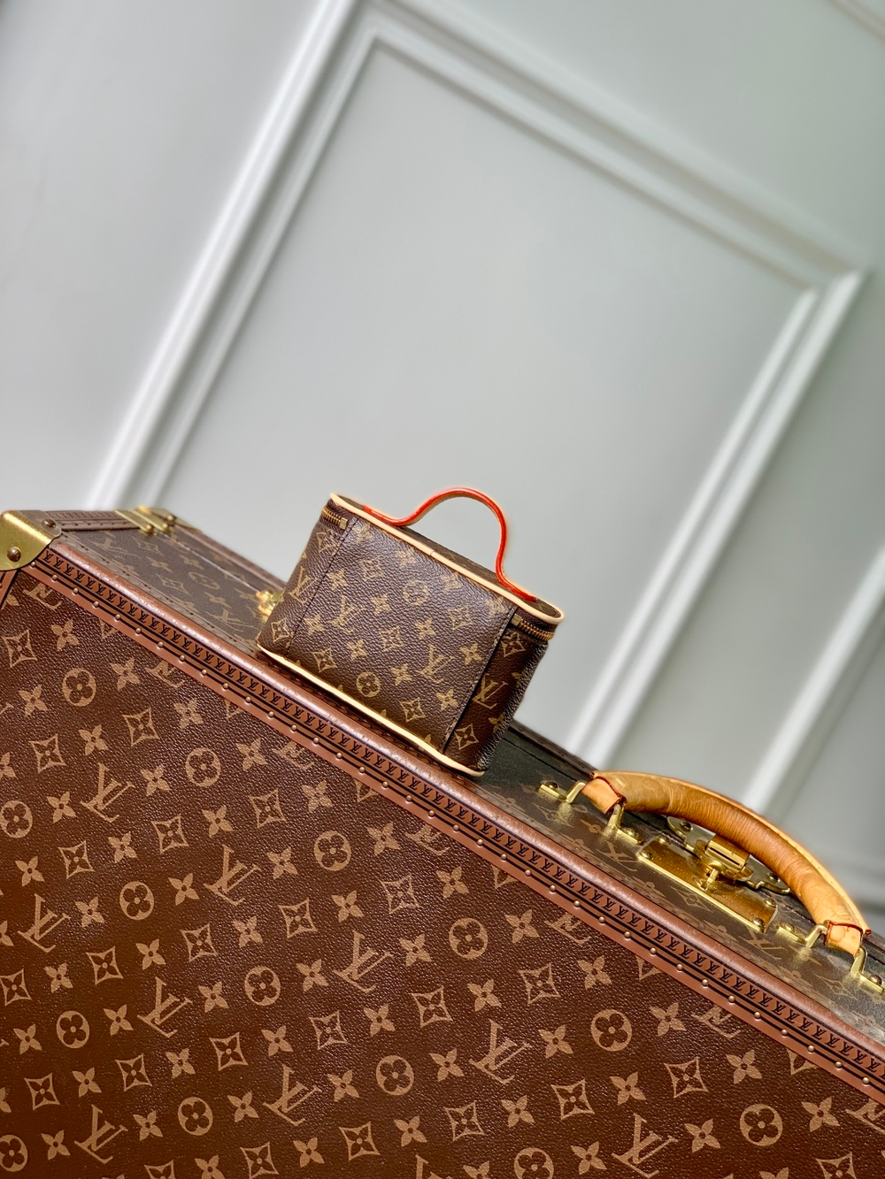 Louis Vuitton Nice Beauty