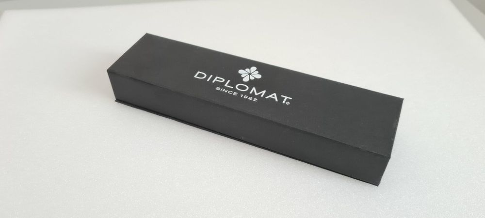 Перьевая ручка Diplomat Traveller Lumi green M (D20001072) 5