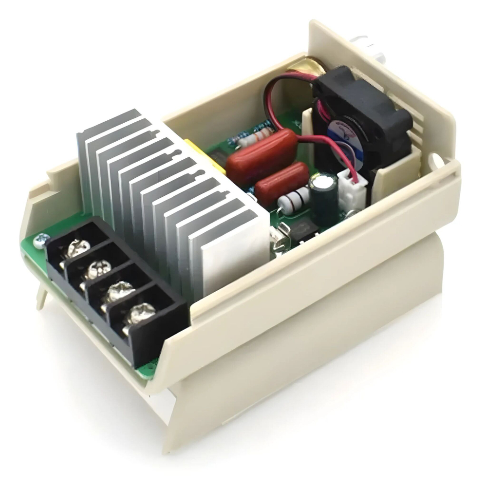 Регулятор напряжения 4000W (4 кВт) 220V с подключением, встроенный вентилятор