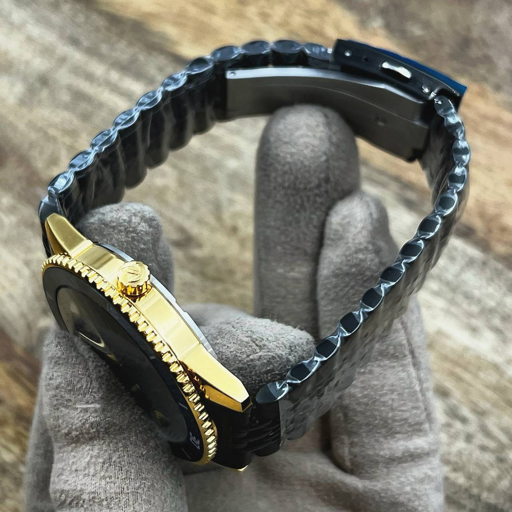 Часы Rado