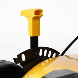 CHAMPION GSC4840 бензиновый скарификатор