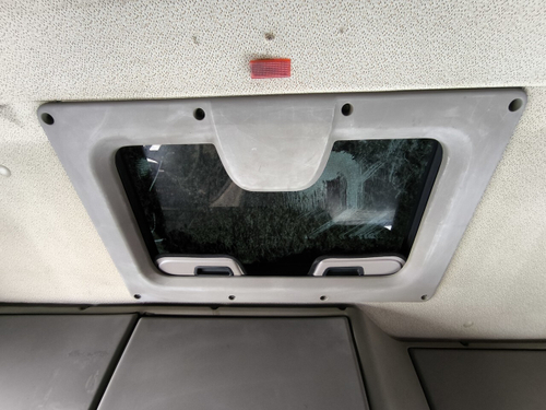 Люк кабины в сборе