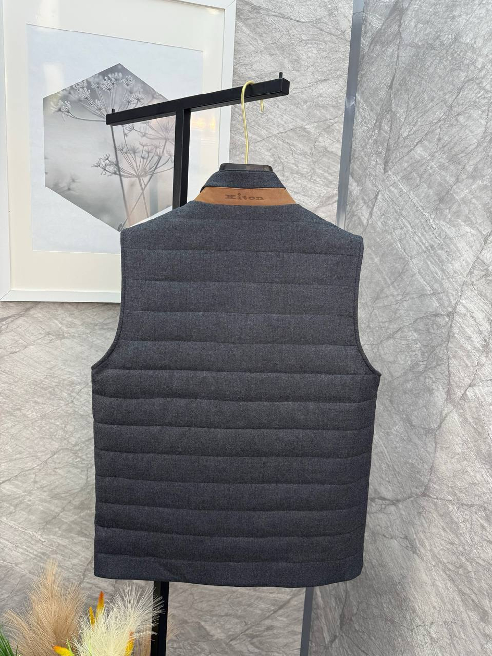 Безрукавка Kiton