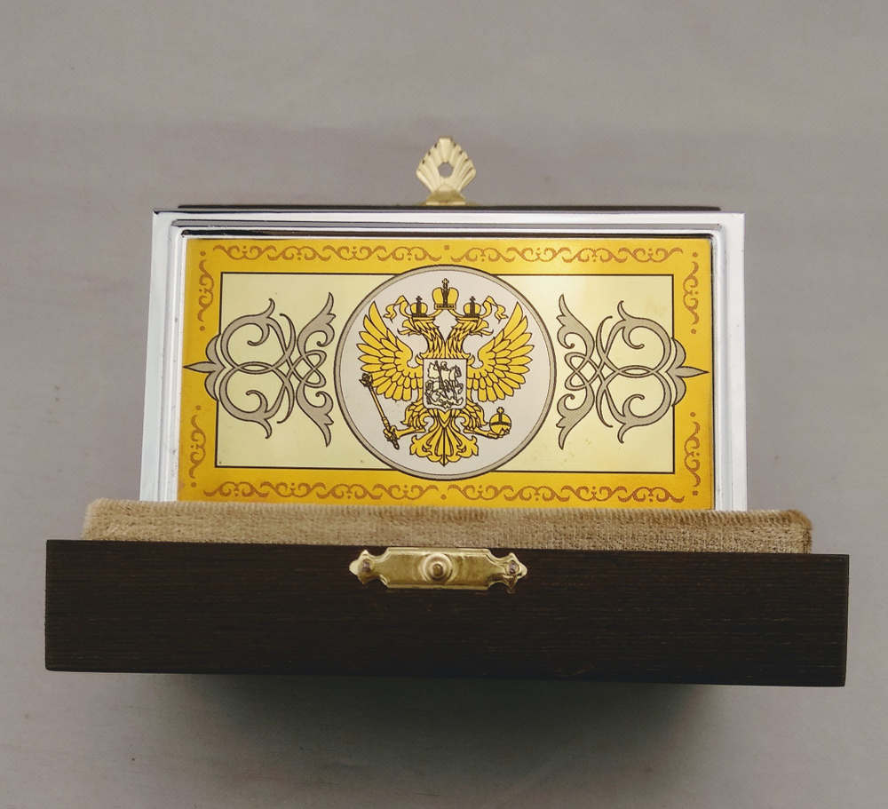 Стильная металлическая визитница "Герб РФ" с цирконием