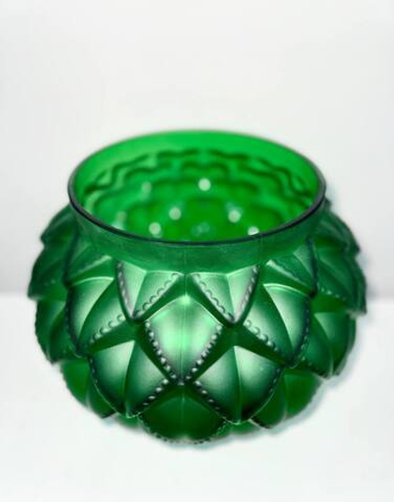 Ваза Lalique