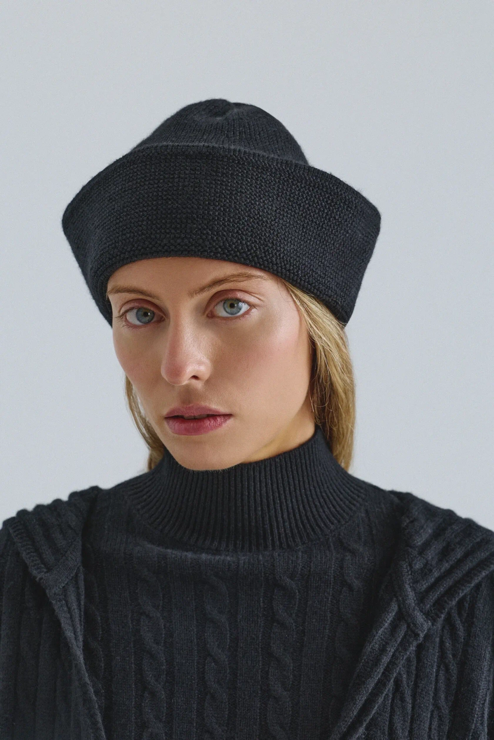 Панама из шерсти