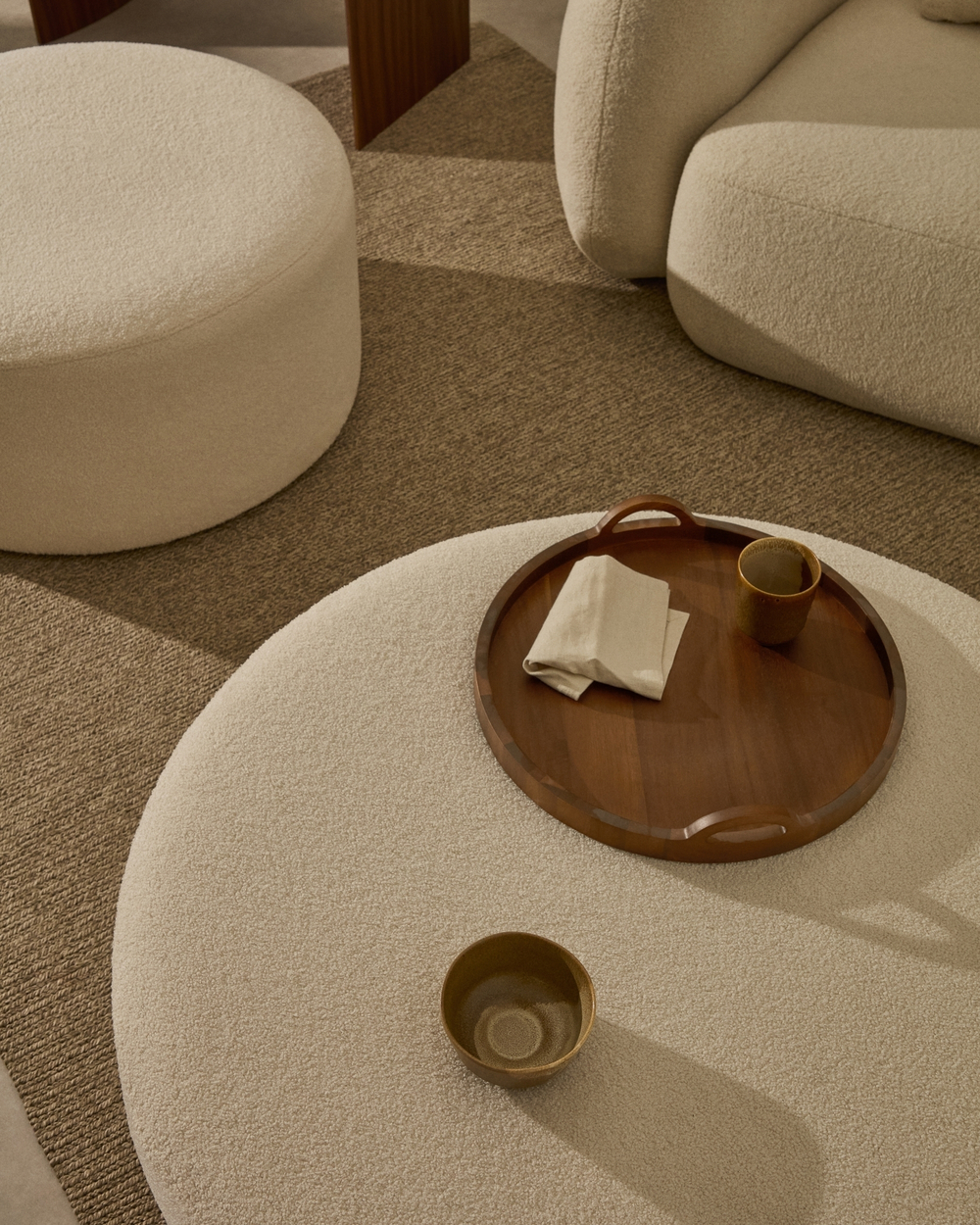 Kaeli Пуф для ног со съемным чехлом из экрю букле Ø 90